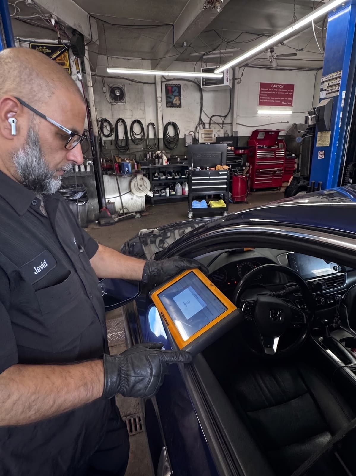 State-of-the-art repair workstation